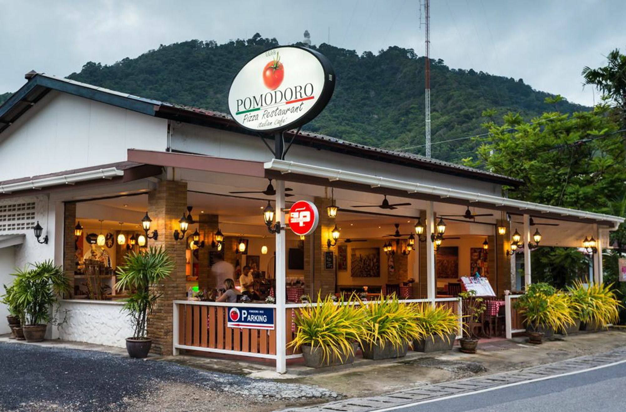 Rice Rooms And Restaurant Kata Beach  Exterior photo